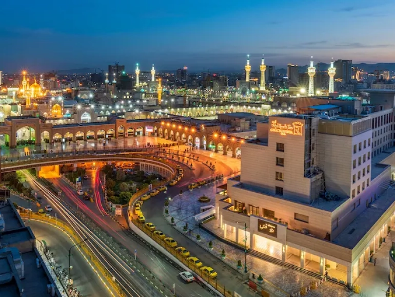 نزدیکترین هتل به حرم امام رضا، کمتر از چند قدم فاصله